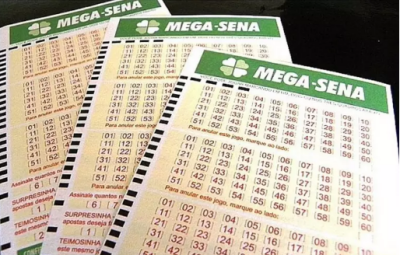 Imagem da notícia Mega-Sena pode pagar R$ 65 milhões na noite deste sábado; faça sua aposta